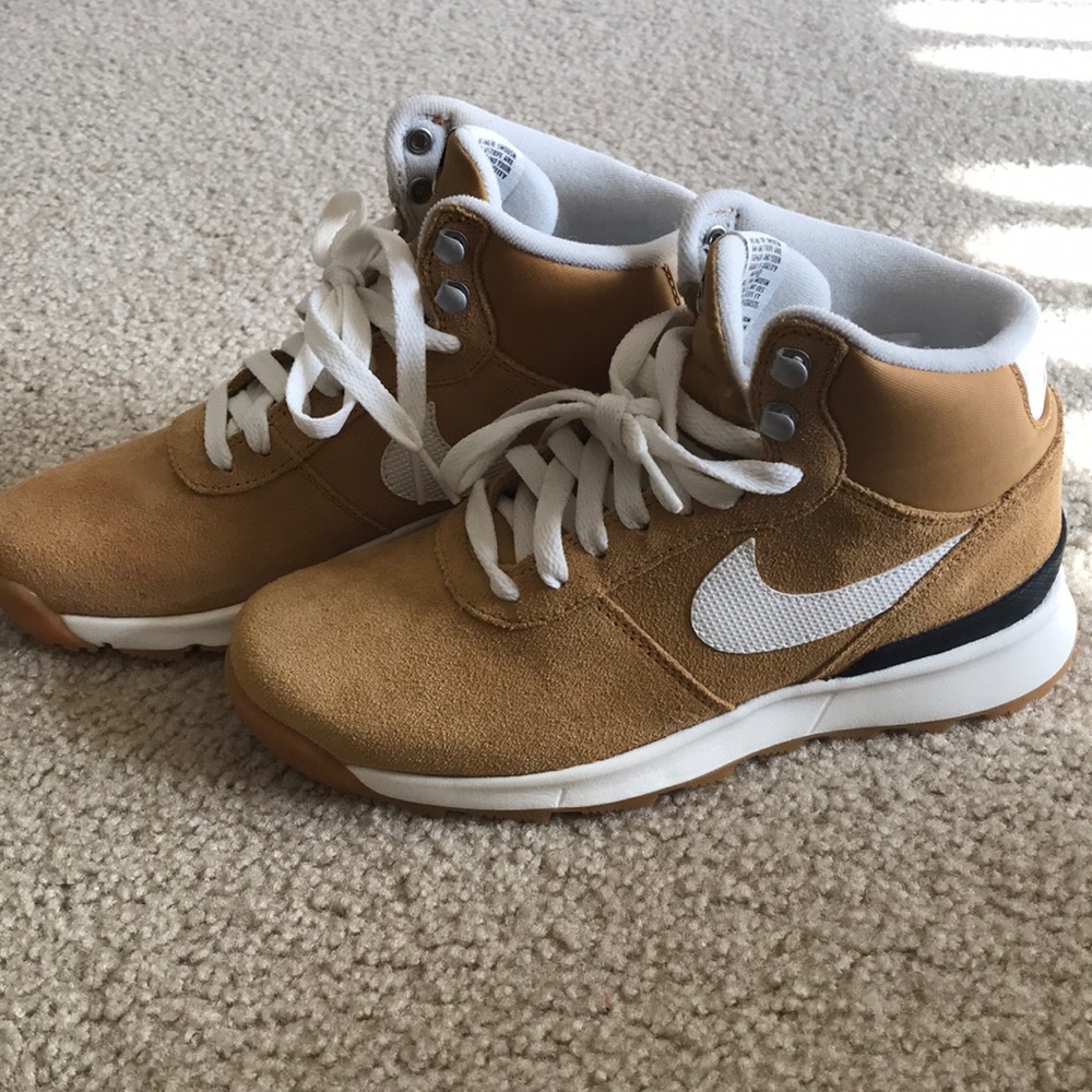 Tan Women Nike shoes